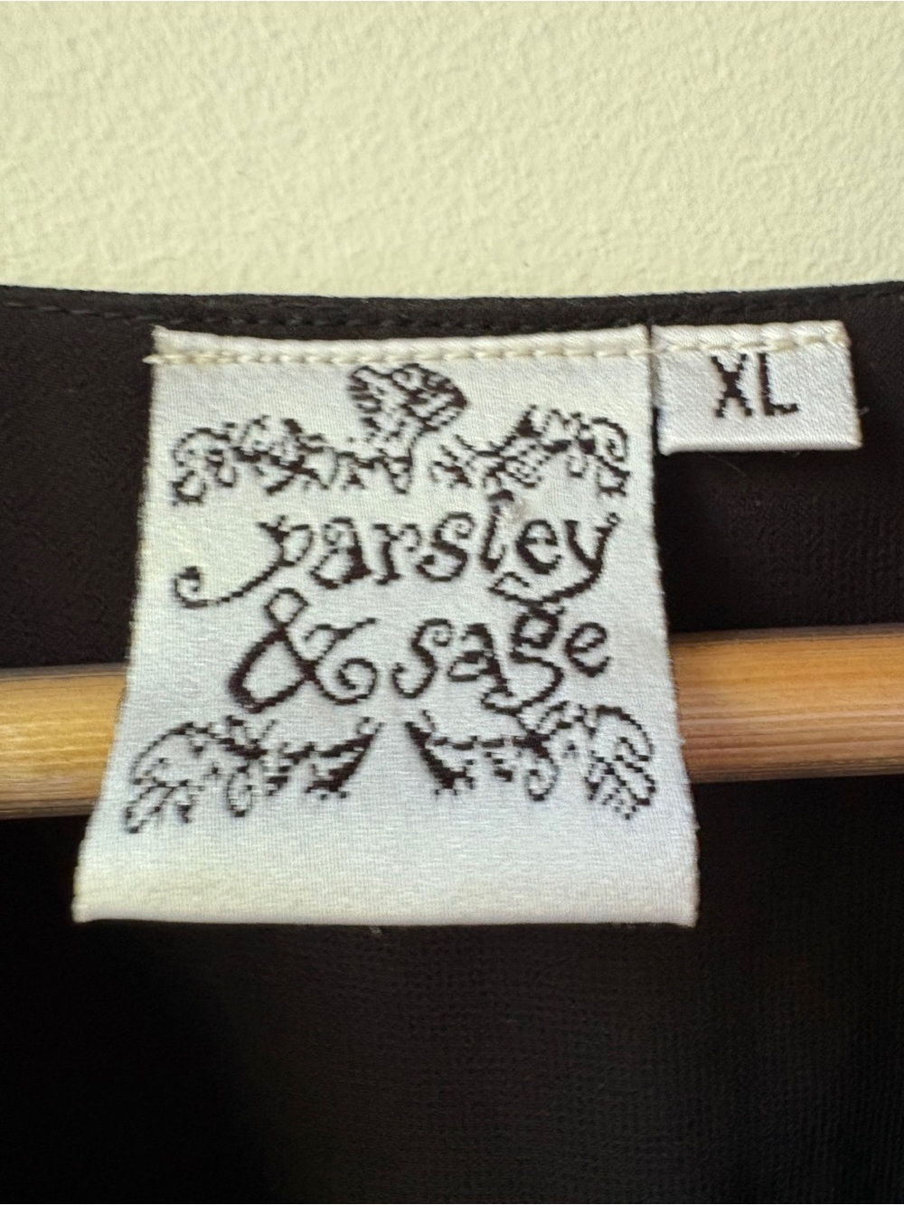 Parsley & Sage Boho Embroidered Top - Picture 12 of 13